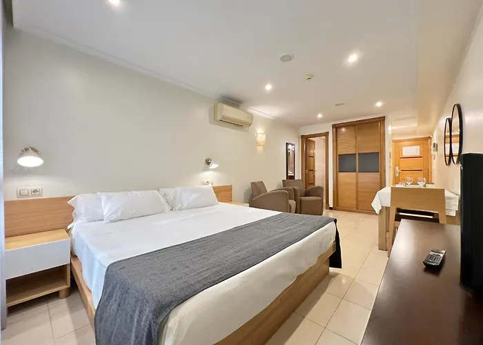 Mediterraneo Real * Fuengirola