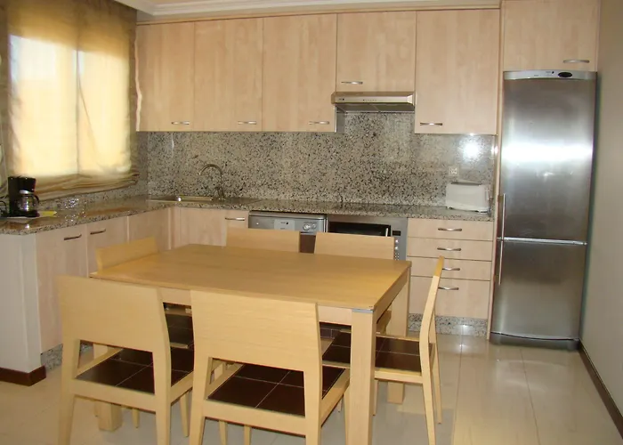 地中海皇家公寓 *